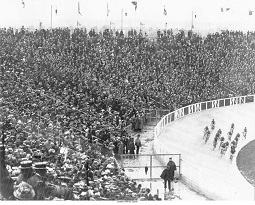 London - White City : Image credit Roy Tomizawa and the Olympians (see ref [459])